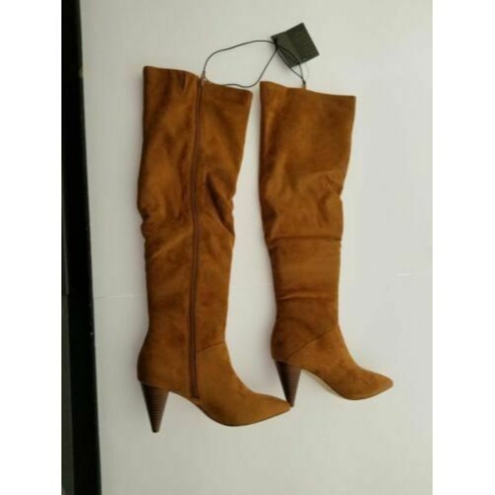 Forever 21 tan knee high boots with heels. size7.5